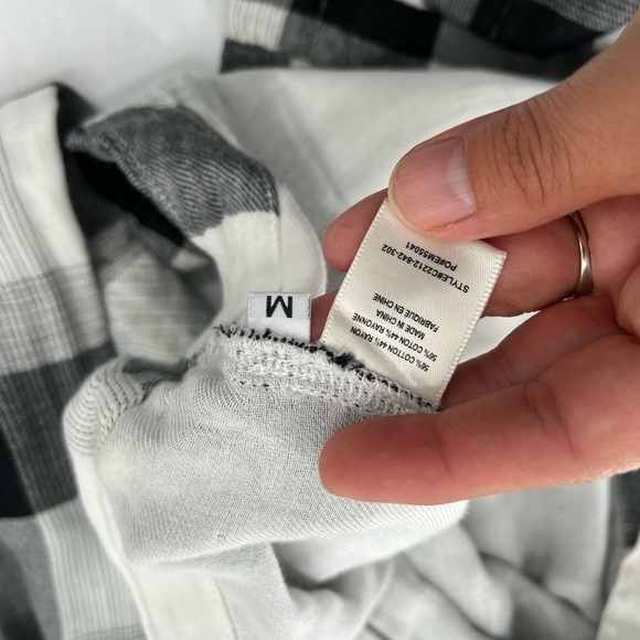 Cloth & Stone Black & White Checkered Blouse Ladies Size Medium - Picture 8 of 8